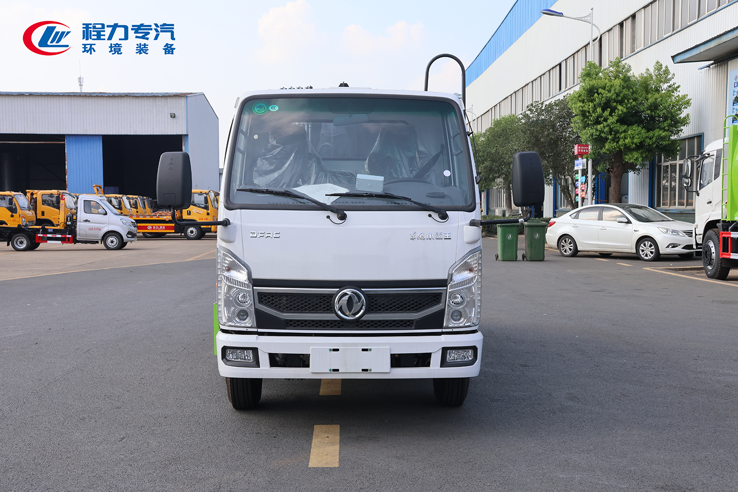 东风小霸王压缩垃圾车